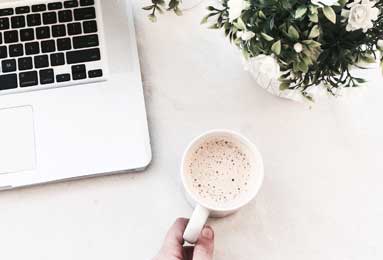 张之臻直落两盘击败琼斯 取得红土赛季开门红